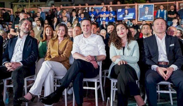 Të gjitha rrugët çojnë në Sheshin Skënderbeu për tubimin përmbyllës të LDK-së