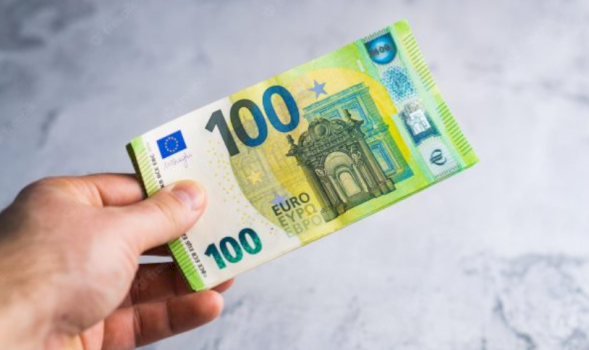 Afati final për aplikimin e 100 eurove për sektorin privat dhe studentët