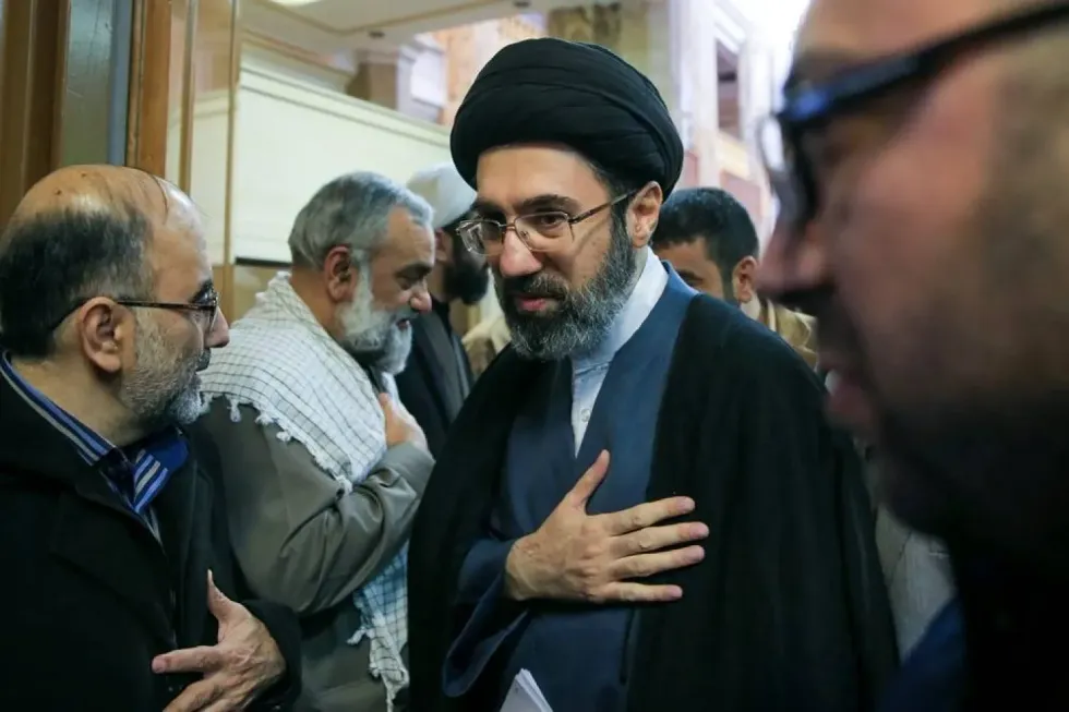 Plagosja e Mojtaba Khameneit në sulmin ku humbi jetën babai i tij, detaje të reja dalin në dritë
