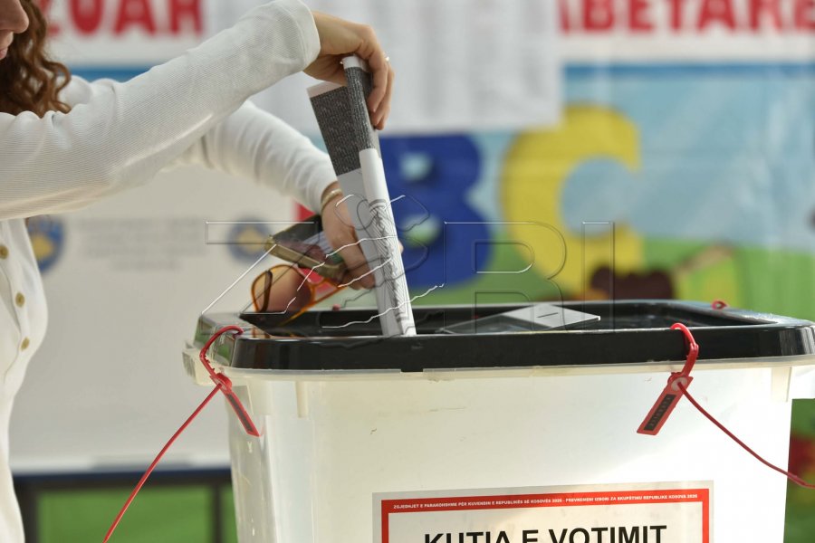 Vështirësitë e një pensioneri në Ferizaj për të siguruar votën e bashkëshortes së tij