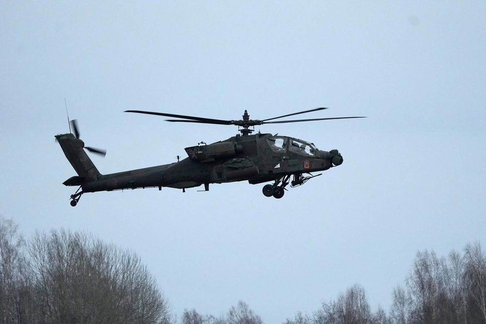 Rrëzimi i helikopterit amerikan pranë Ngushticës së Hormuzit dhe situata e pilotëve