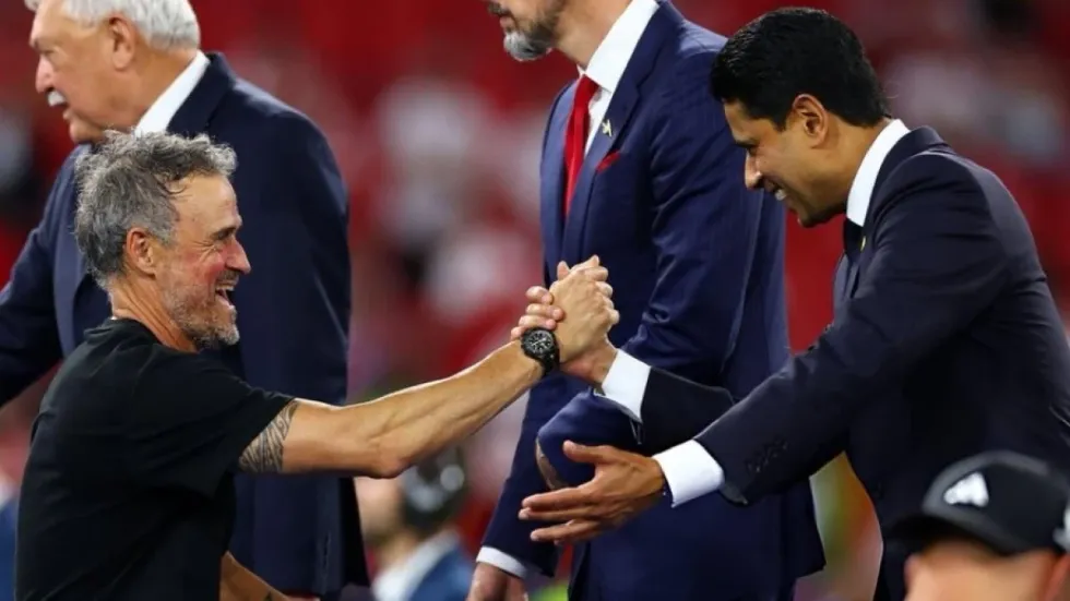 Luis Enrique i ka kërkuar zyrtarisht presidencës së PSG-së të përparojë në nënshkrimin e Jules Kounde nga Barcelona.