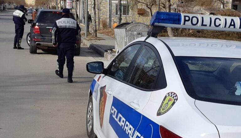 Një tjetër efektiv policie në Tiranë i jep fund jetës me armën e shërbimit