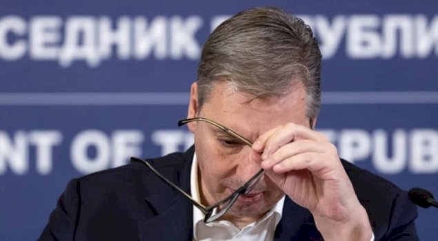 Aleksandër Vuçiq paralajmëron largimin nga presidenca pas protestave të fuqishme në Serbi