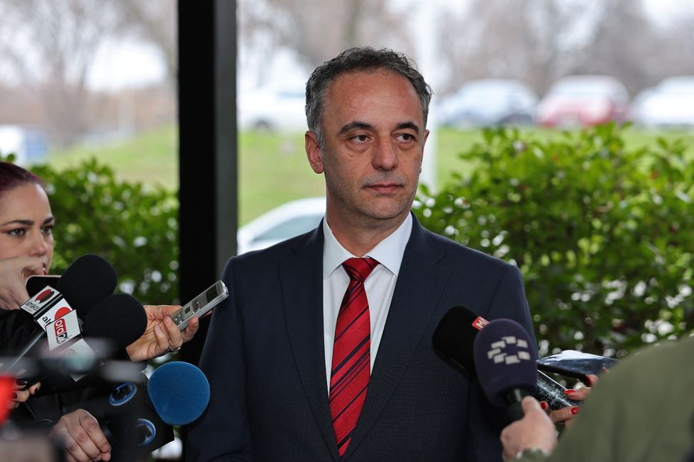 Si po përballet Qendra Klinike “Nënë Tereza” me mungesën e parkingjeve?
