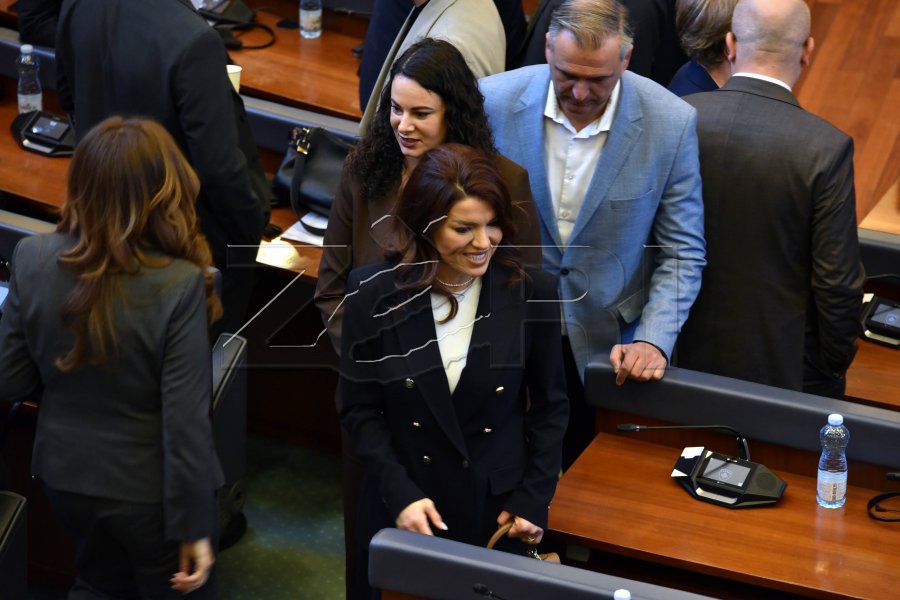 Edona Llalloshi siguron mandatin e tretë në Kuvendin e Kosovës