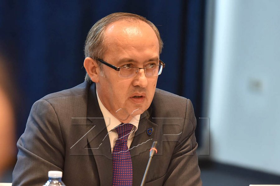 Avdullah Hoti kundër eksperimenteve me të ardhmen e LDK-së