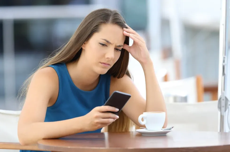 3 shenjat që tregojnë nëse telefoni juaj është hakuar