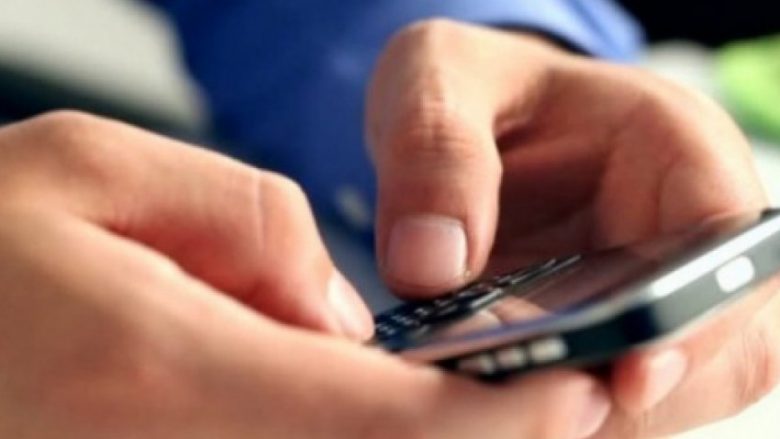 Europa në prag të kufizimit të rrjeteve sociale për adoleshentët