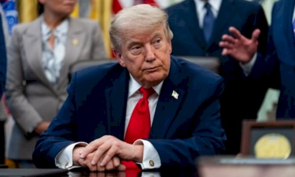 Trump paralajmëron tarifa në Ngushticën e Hormuzit: kur dhe pse mund të ndodhin