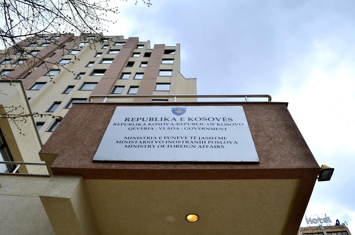 Zyra Kombëtare e Auditimit ka dhënë 14 rekomandime për MPJD-në lidhur me shkeljet në prokurim dhe tejkalimin e mandateve të diplomatëve në 20 misione.