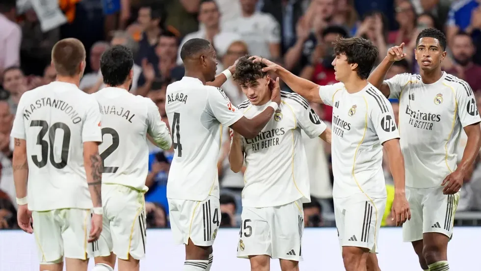 Interesi i Real Madridit për transferimin e Nico Schlotterbeck është ftohur ndjeshëm pas një dëmtimi të ri ligamentesh të mbrojtësit gjerman.