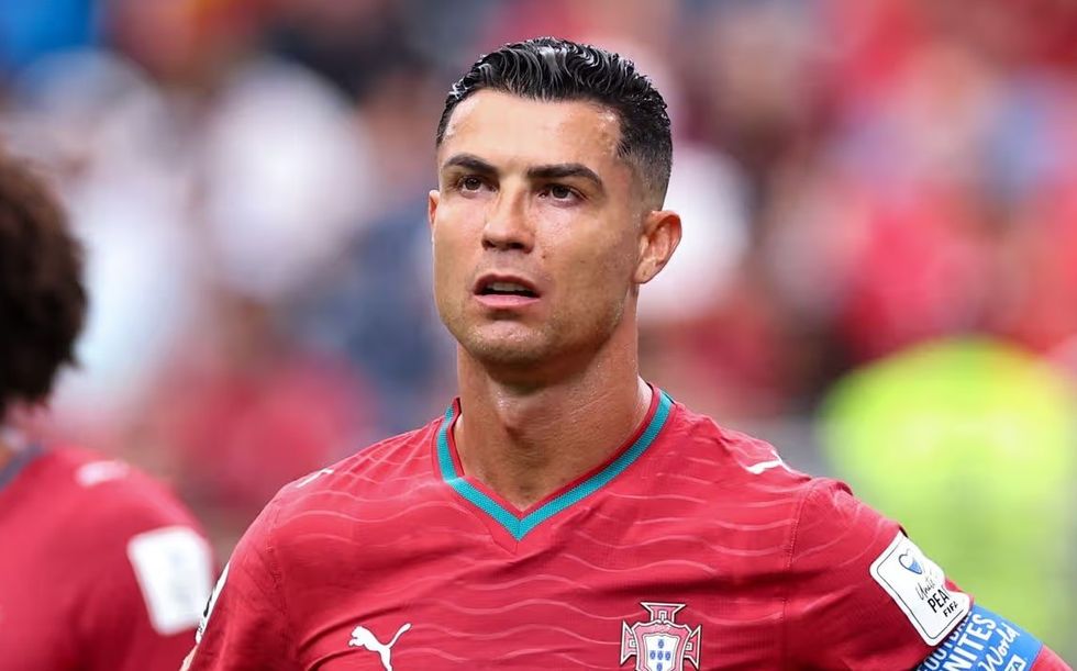 Michael Owen mbështet Cristiano Ronaldon pas kritikave në Kupën e Botës