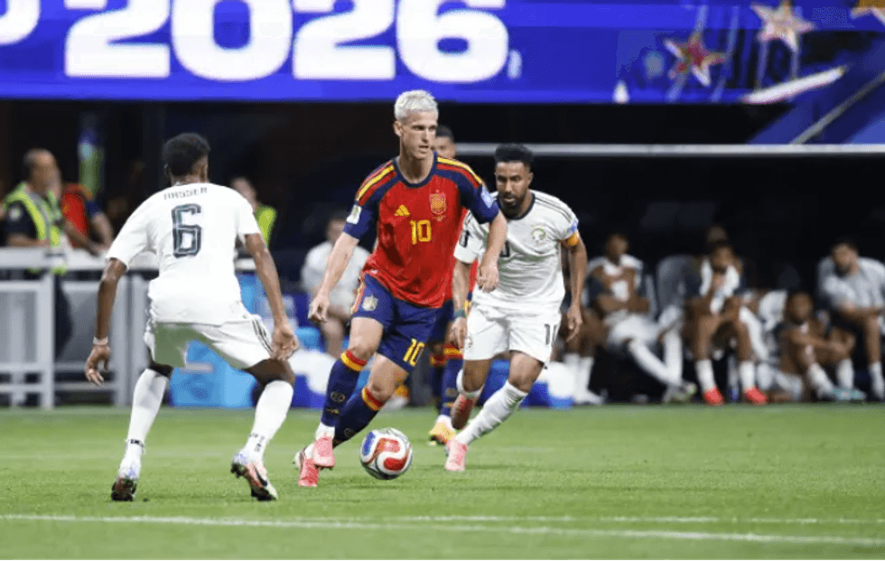 Dani Olmo, motor i ritmit në mesfushën e Spanjës