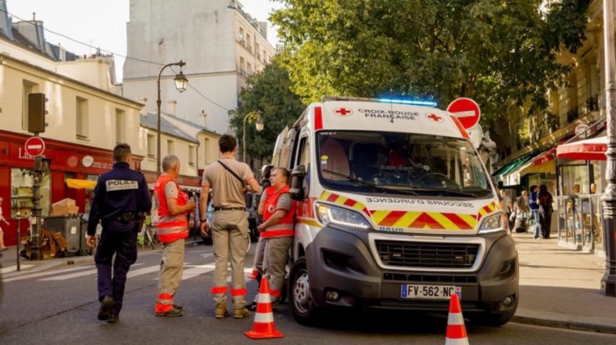 Tragjedia e dy fëmijëve brenda makinës gjatë valës së të nxehtit në Francë