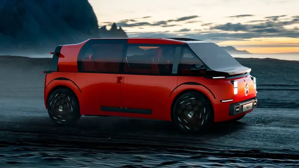 Citroen po ringjall MPV-në me konceptin inovativ ELO