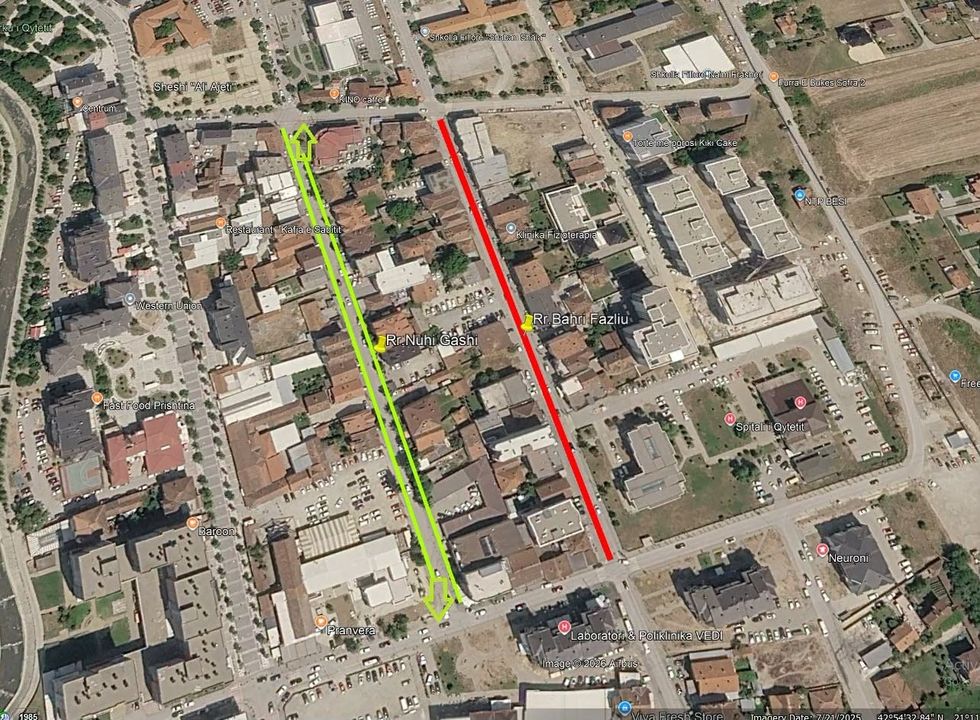 Mbyllet për qarkullim segmenti i rrugës “Bahri Fazliu” në Podujevë nga udhëkryqi te spitali deri te ai i rrugës “Bajram Krasniqi” dhe hapet për trafik segmenti i dytë i rrugës “19 Qershori”.