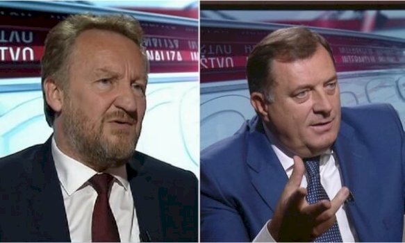 Është publikuar incizimi audio i bisedës telefonike mes Milorad Dodikut dhe Bakir Izetbegoviqit ku ata shkëmbejnë akuza të rënda për mohimin e gjenocidit dhe kërcënime të ndërsjella.
