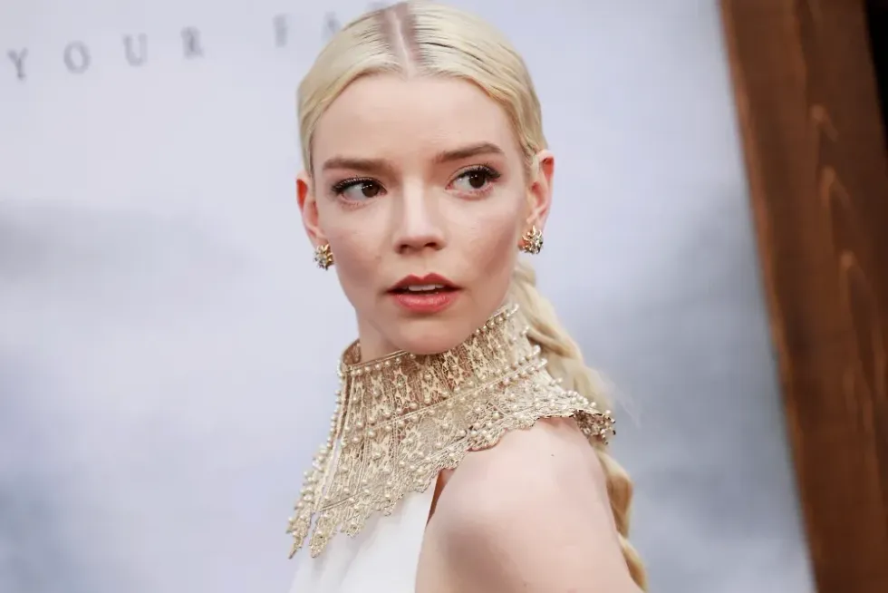 Anya Taylor-Joy në një rol të ri dramatik me The Rolling Stones