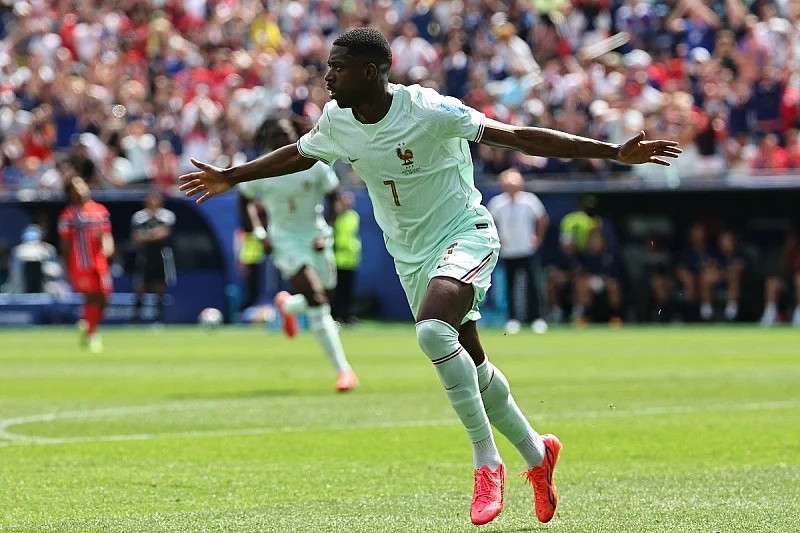 Ousmane Dembele realizon hat-trick dhe Franca fiton 4-1 ndaj Norvegjisë, duke siguruar vendin e parë në grup.