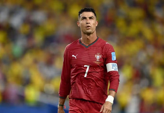 Portugalia përfundoi e dyta në grup në Botërorin ku Ronaldo luajti 90 minuta në barazimin pa gola me Kolumbinë.