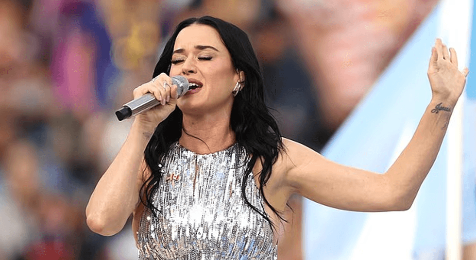 Mot i keq ndalon koncertin e Katy Perry në Belgjikë, festivali përfundon më herët