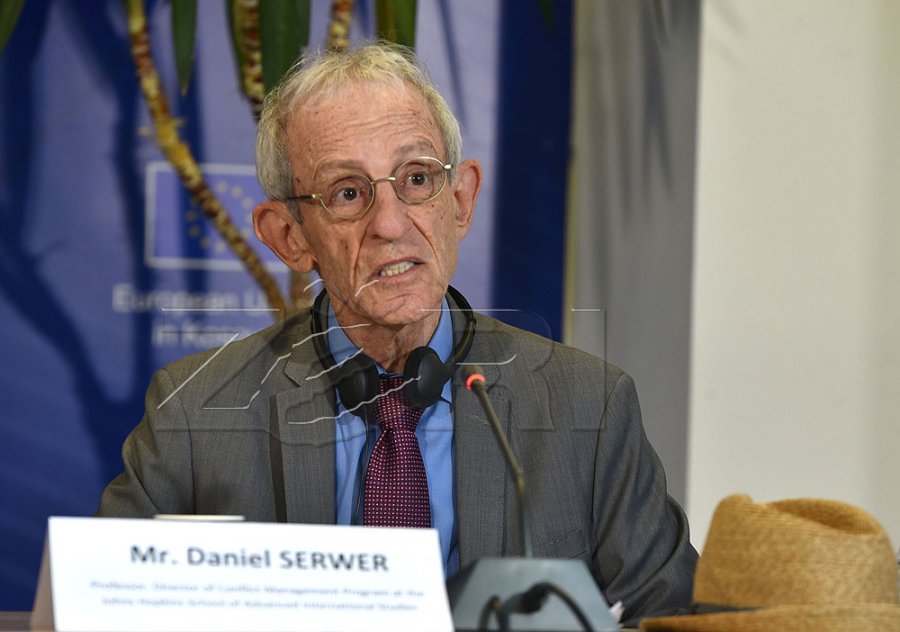 Sfidat dhe shpresat për formimin e Qeverisë në Kosovë sipas Daniel Serwer