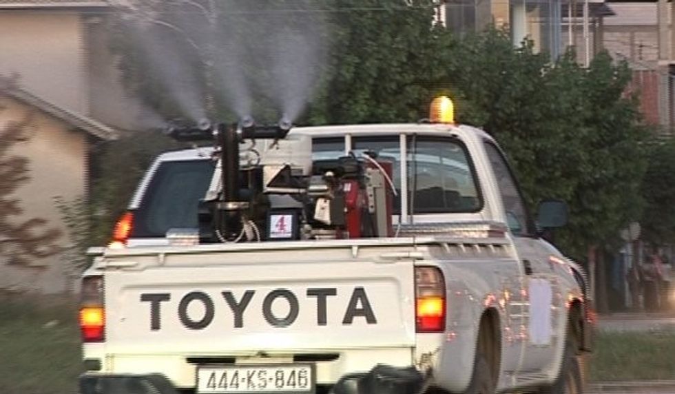 Vazhdon dezinfektimi dhe deratizimi në Kamenicë, qytetarët paralajmërohen për kujdes