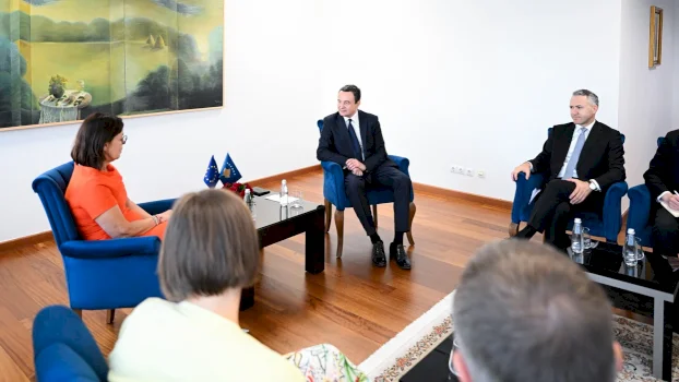 Kurti kërkon përgjigje të ndërsjellë nga BE-ja për anëtarësimin e Kosovës