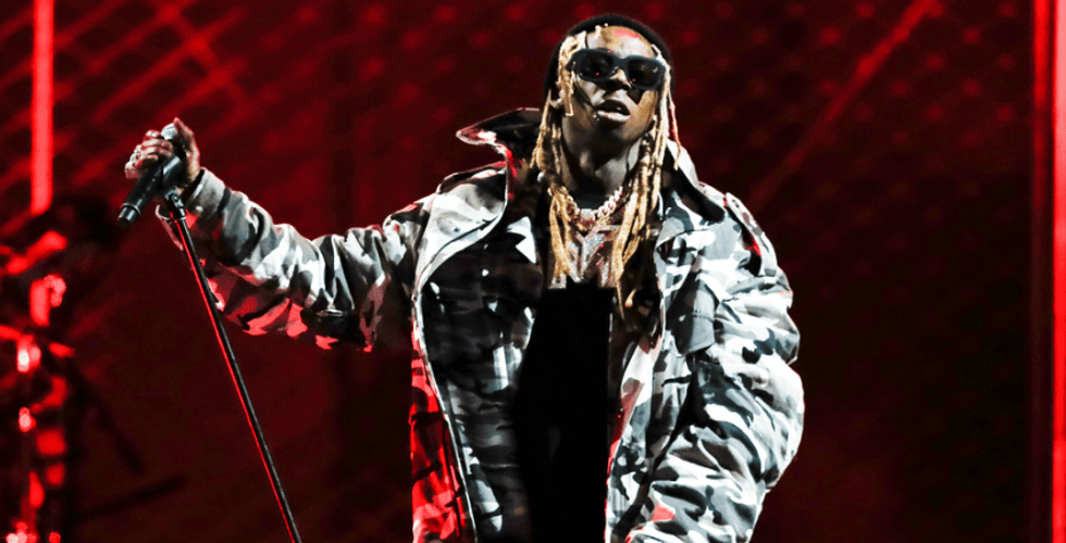 Koncerti i Lil Wayne në Bangor u shty për në 28 korrik, me reperin që kërkoi falje dhe premtoi rikthim.