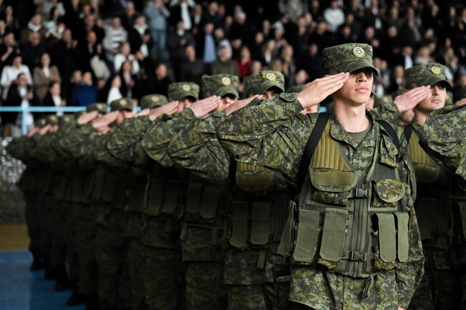 Kadetët e rinj diplomohen dhe forcojnë Forcën e Sigurisë së Kosovës