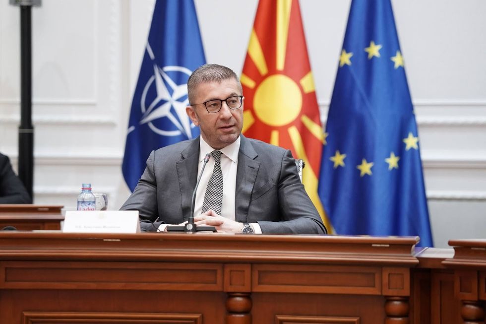 Mickoski paralajmëron zgjedhje të mundshme në çdo moment