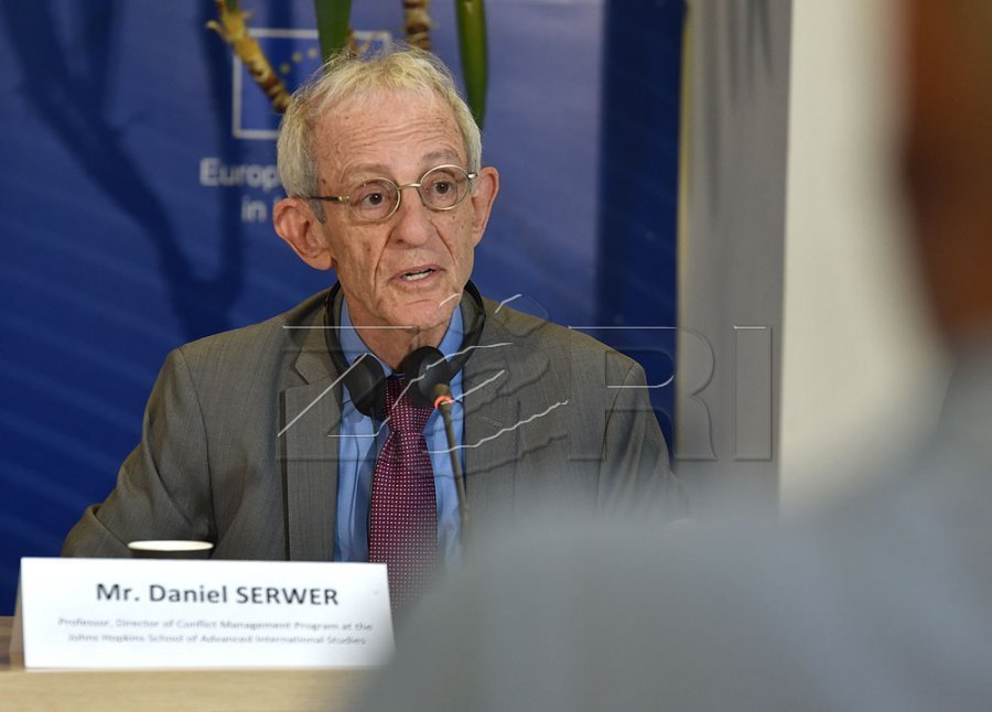 Kosova përballë zgjedhjes për gazin amerikan dhe sfidat politike