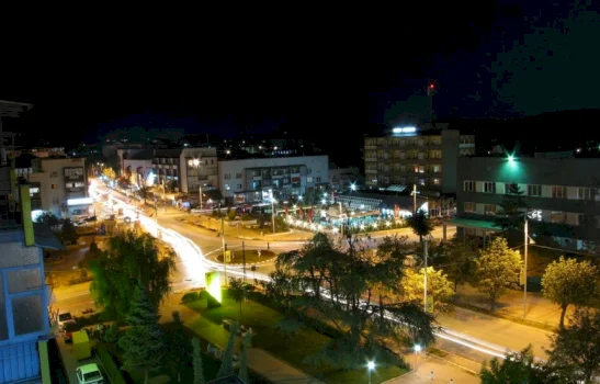 Orari i muzikës në lokalet e Gjilanit zgjatet gjatë verës