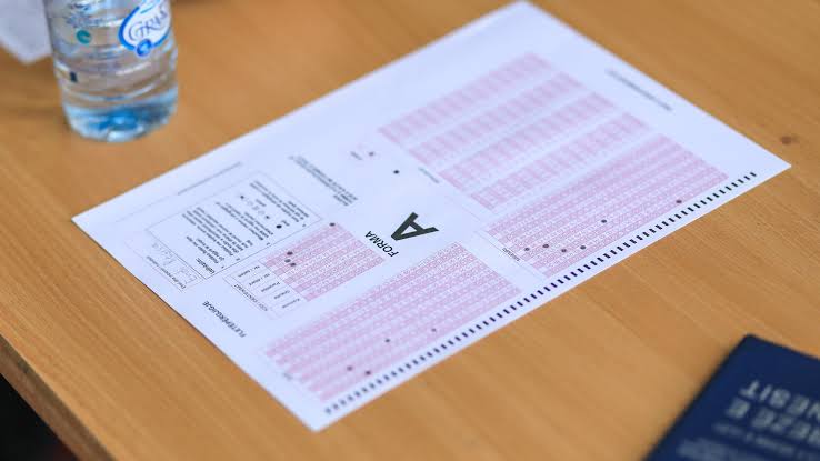 Arsimi në Kosovë në krizë: Pse rezultatet e testit tregojnë nevojën për reforma urgjente