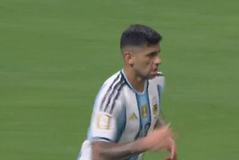 Romero shënoi golin e parë për Argjentinën në minutën e 79-të, duke ngushtuar rezultatin në 2-1 ndaj Egjiptit.