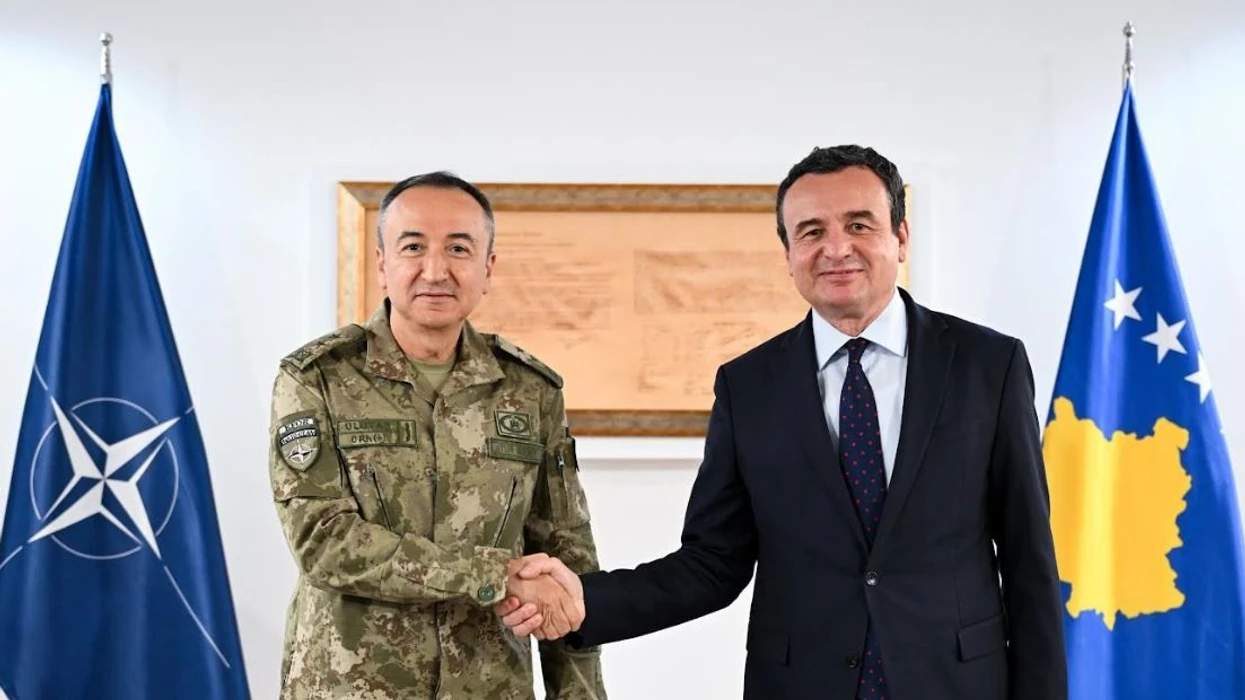 Kurti dhe komandanti i KFOR-it diskutojnë zgjerimin e bashkëpunimit për sigurinë në Kosovë