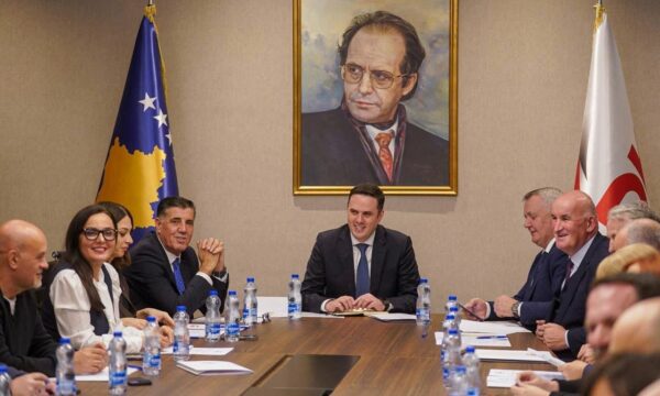 LDK-ja mblidhet për të diskutuar pas certifikimit të rezultateve zgjedhore
