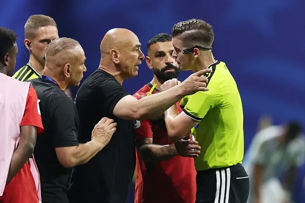 Collina sqaron vendimet e diskutueshme në ndeshjen Argjentinë-Egjipt në Botërorin 2026