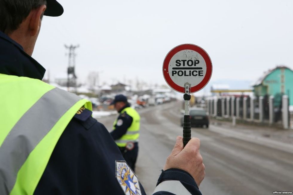 Mbi 1,800 gjoba për një javë në rajonin e Gjilanit, konfiskohen 11 motoçikleta.