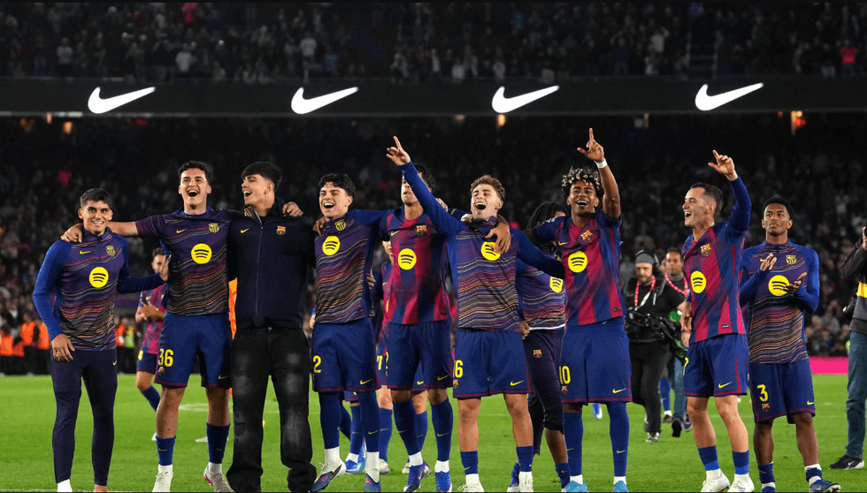 Barcelona ka siguruar kredi prej 210 milionë eurosh për transferimet e Julian Alvarez, Joao Cancelo dhe Karim Adeyemi.