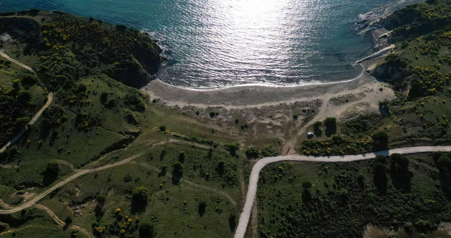 Dyshime për falsifikim dhe pastrim parash në projektin e resortit në Zvërnec