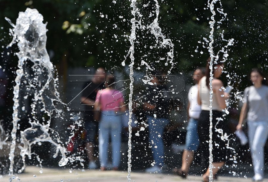 Kujdesi gjatë vapës: Si të mbrohemi nga rreziku i temperaturave të larta dhe gastroenteriteteve