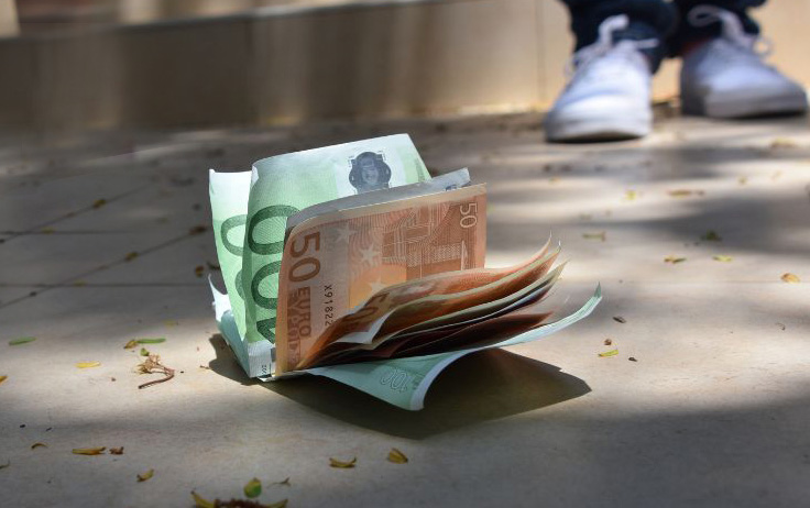 Grabitje me armë në Rahovec, hetimet vazhdojnë për kapjen e autorit