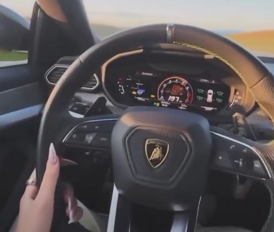 Shoferja kapet duke vozitur 197 km/h dhe ndëshkohet nga Policia e Kosovës