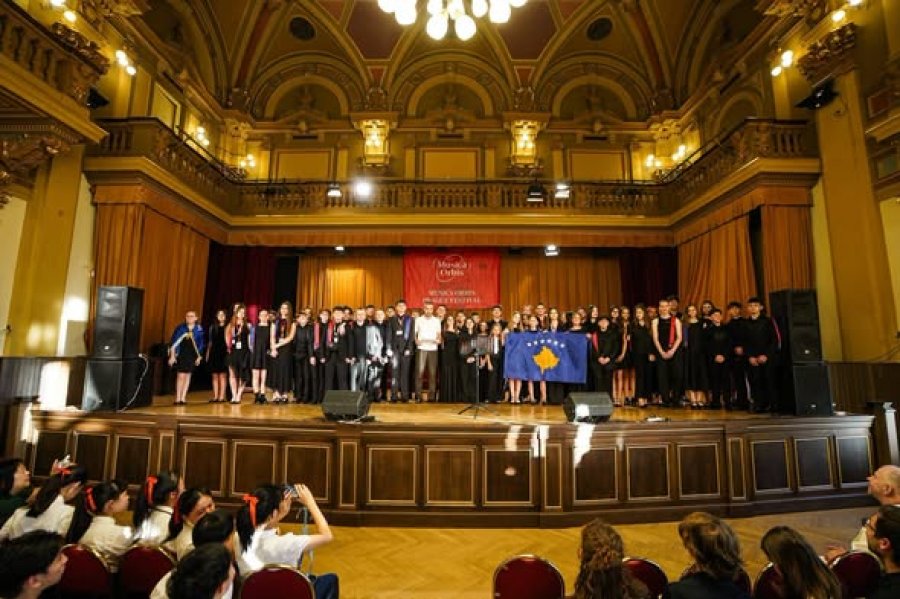 Orkestra “Amadeus” triumfon me katër çmime në festivalin ndërkombëtar në Pragë