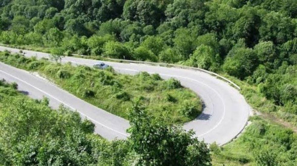 Rruga Brezovicë–Prevallë mbyllet dy ditë për garën automobilistike malore