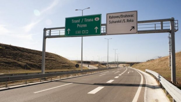 Kufizim i përkohshëm për kamionët mbi 20 tonë në autoudhët e Kosovës për shkak të temperaturave të larta