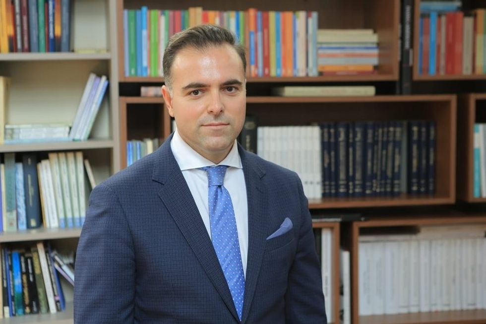 Kur demokracia përballet me sfidën e konformizmit dhe propagandës në Shqipëri