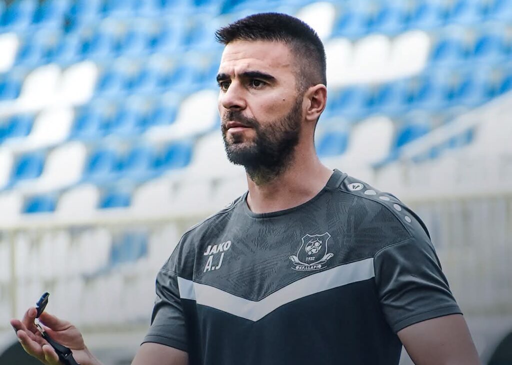 Ahmed Januzi është emëruar zyrtarisht asistent trajner te KF Llapi.